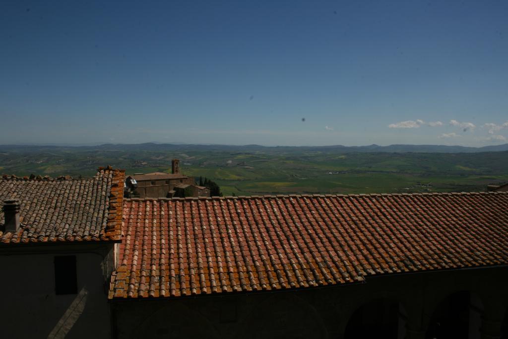 Scalette Di Piazza B&B Montalcino Extérieur photo